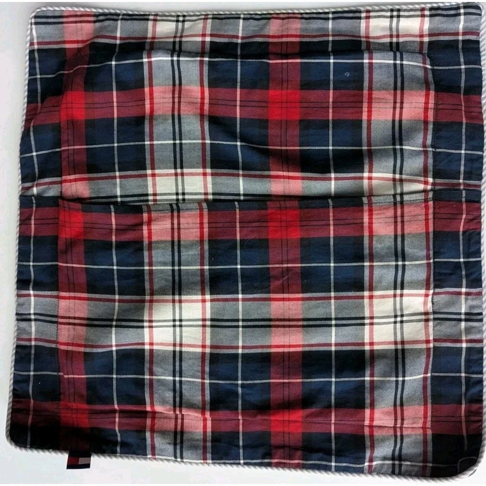 Tommy Hilfiger Pillow Sham Case 14" x 14" 100% Cotton - Picture 2 of 6